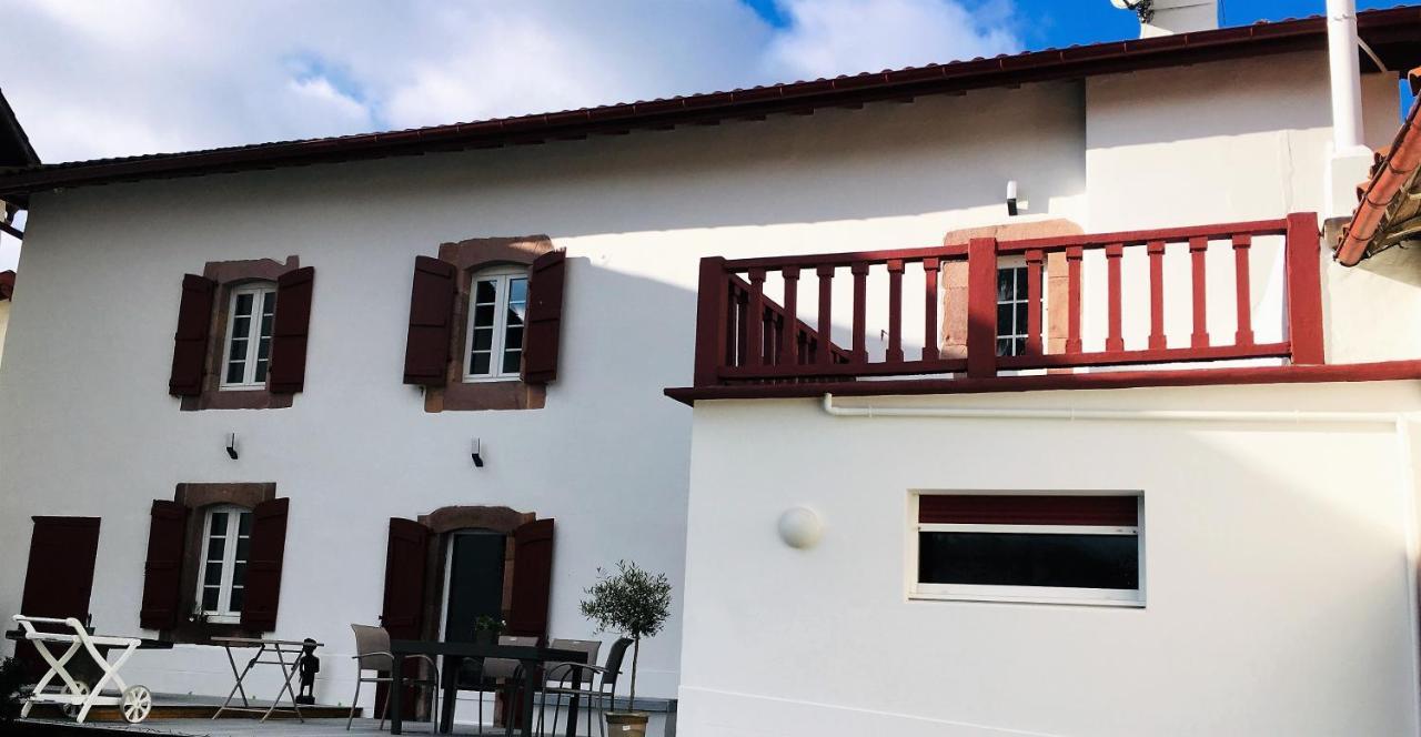 Chalbonia Bed & Breakfast Louhossoa Exterior photo